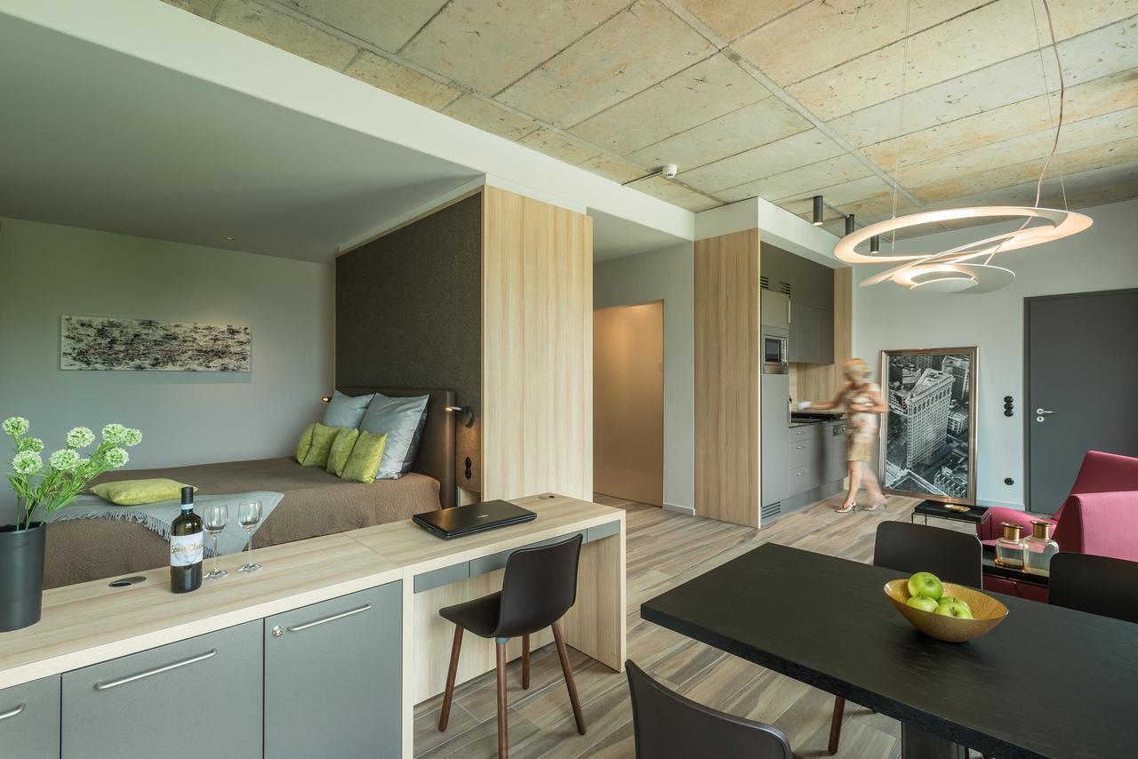 Golden Ball, Exclusive Serviced Apartments Munich Aschheim Exterior photo