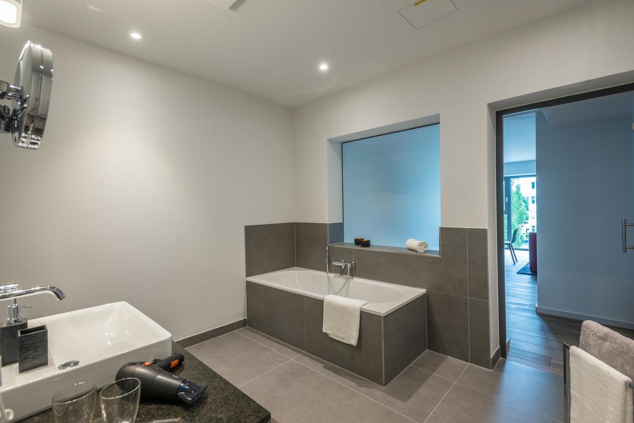 Golden Ball, Exclusive Serviced Apartments Munich Aschheim Exterior photo