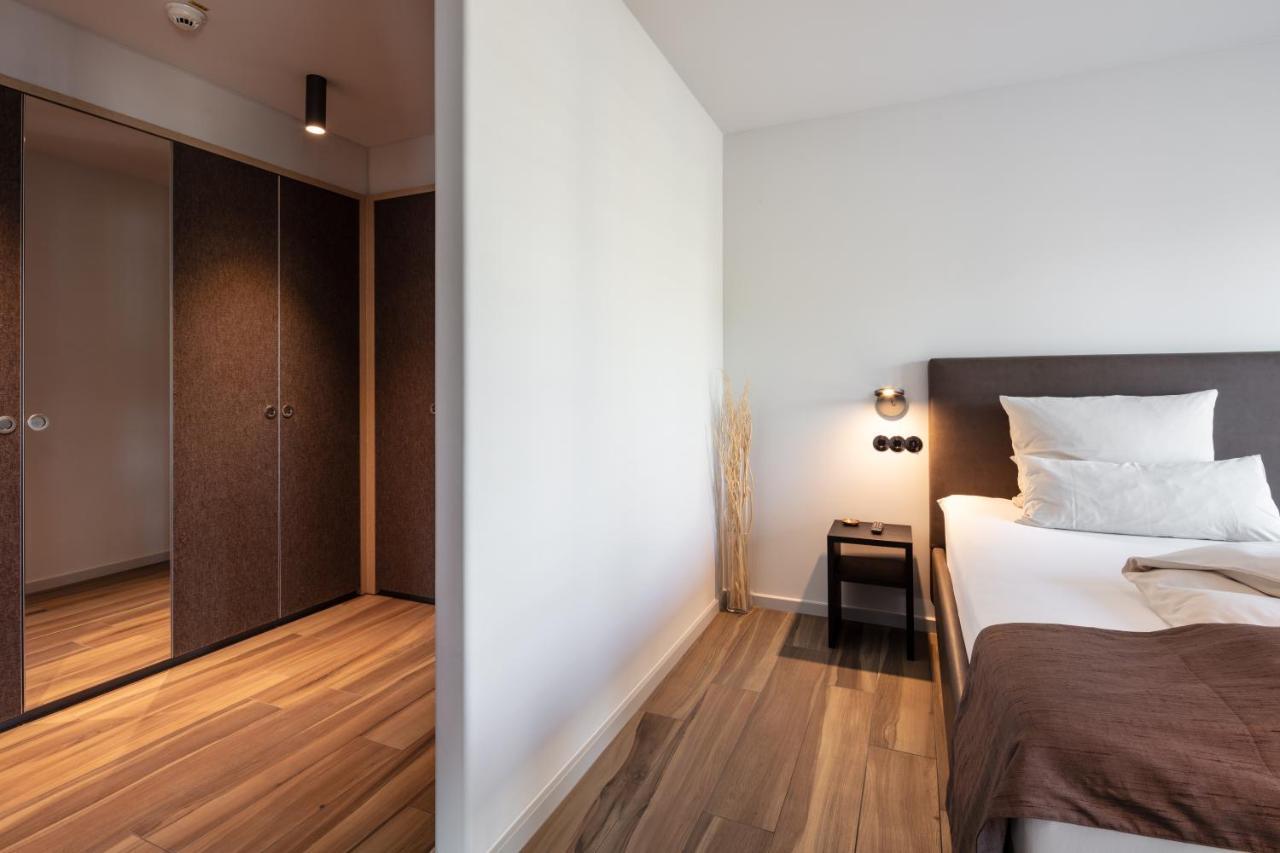 Golden Ball, Exclusive Serviced Apartments Munich Aschheim Exterior photo
